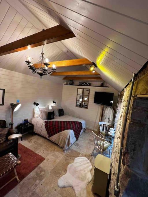 Charming Stone Bothy At Loch Lomond Villa ลุสส์ ภายนอก รูปภาพ