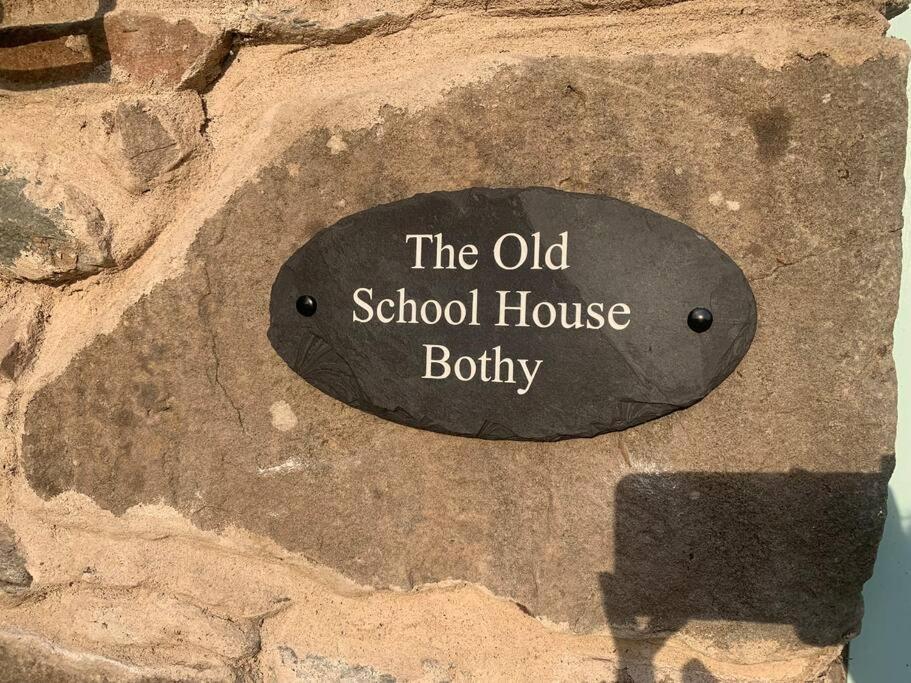 Charming Stone Bothy At Loch Lomond Villa ลุสส์ ภายนอก รูปภาพ