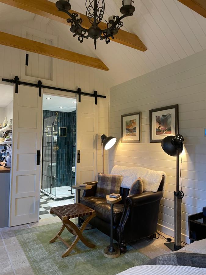 Charming Stone Bothy At Loch Lomond Villa ลุสส์ ภายนอก รูปภาพ